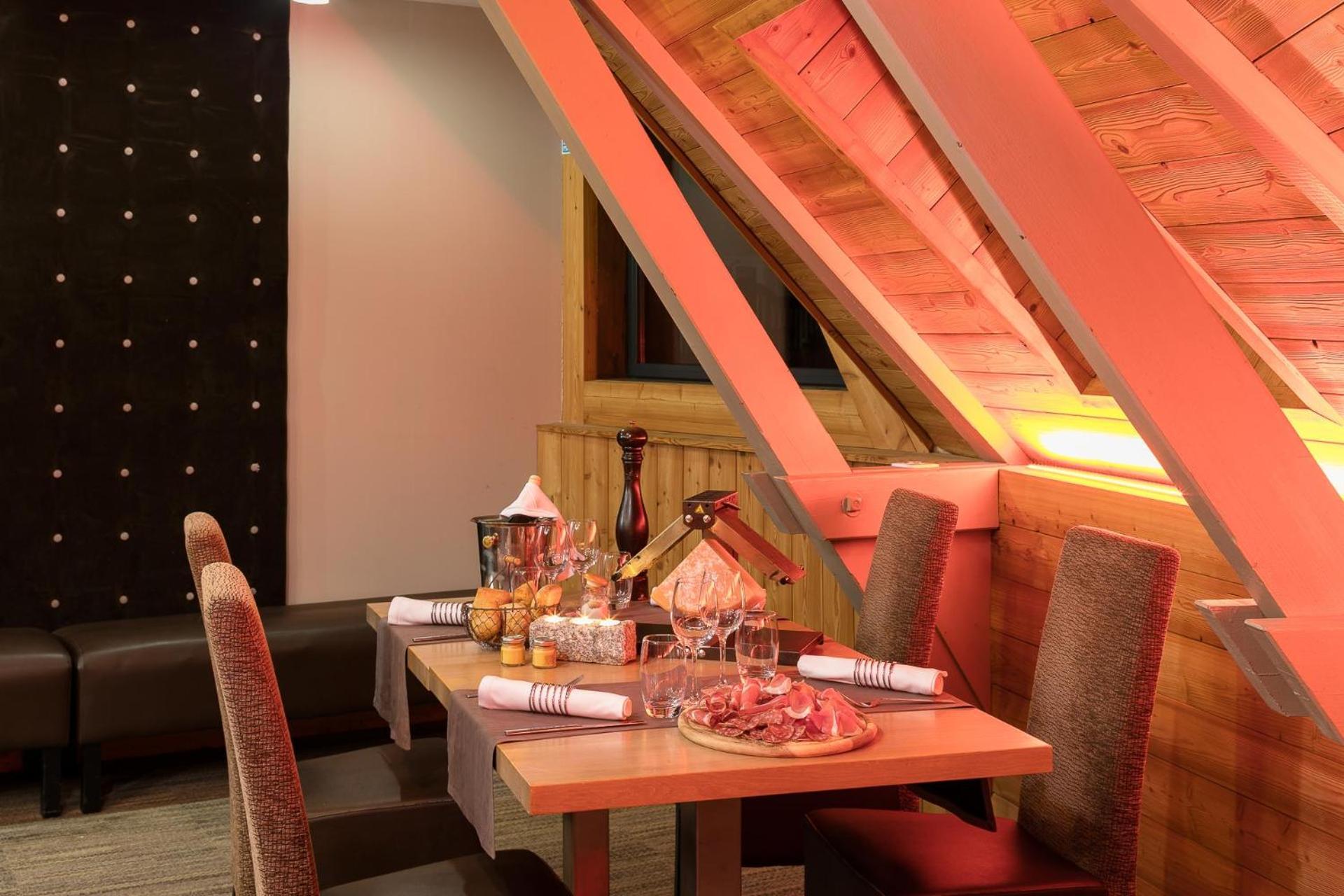 Hotel & Spa Les Bartavelles Crots Екстер'єр фото