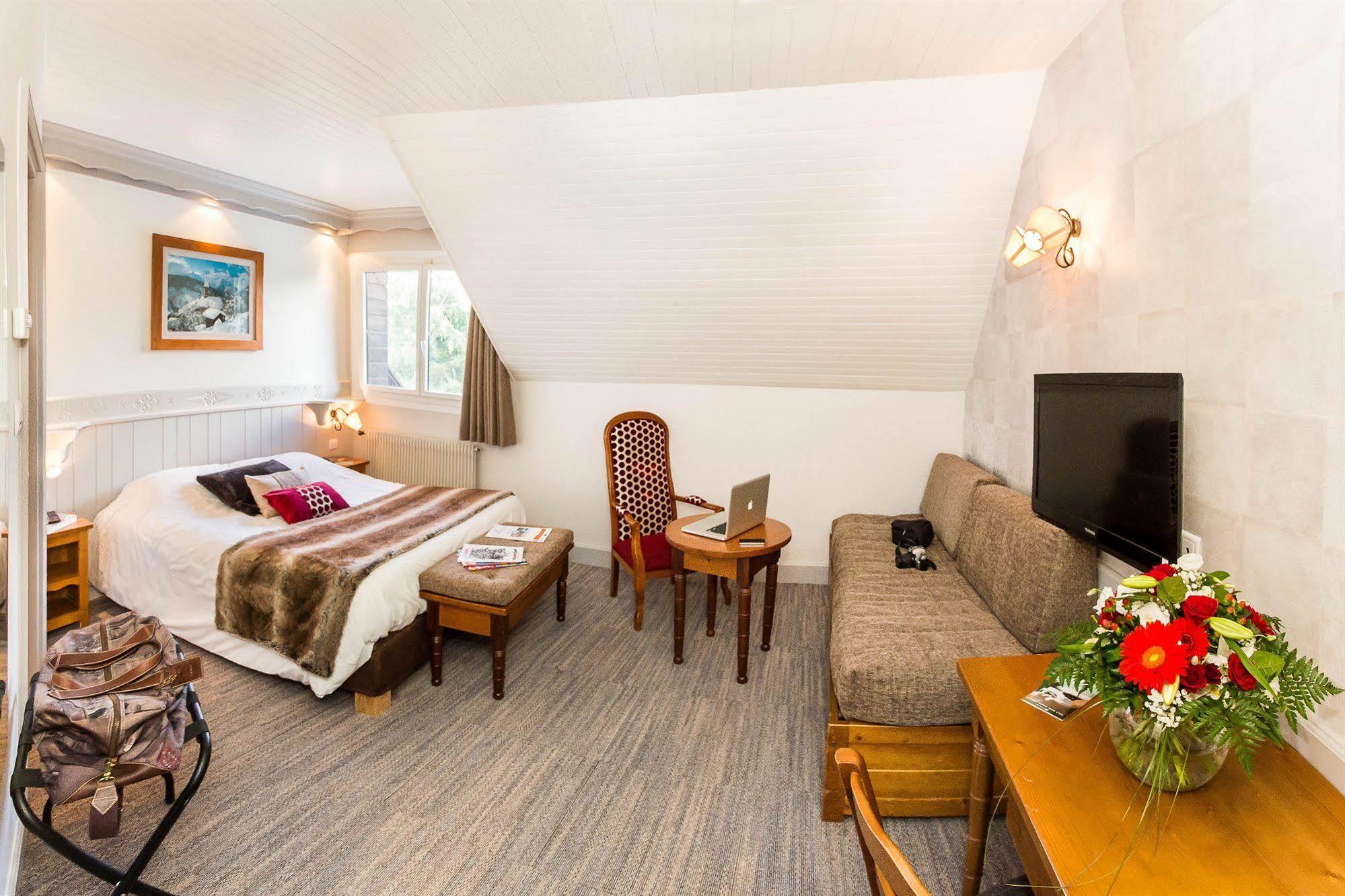 Hotel & Spa Les Bartavelles Crots Екстер'єр фото
